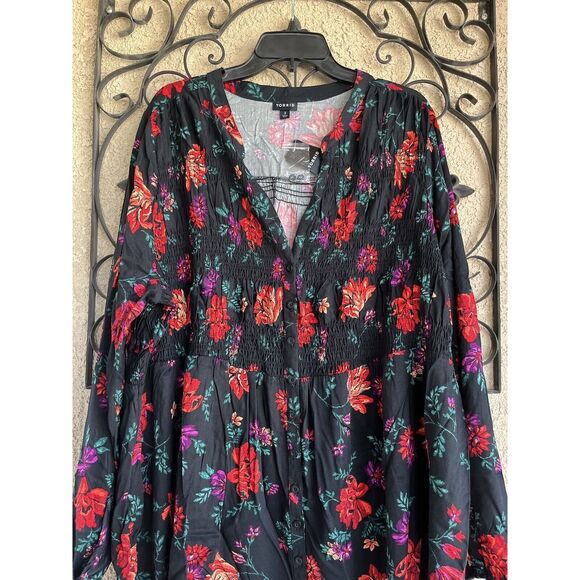 Torrid Twill Smocked Button Front Tunic - Size 3X - Multicolored - Picture 5 of 10